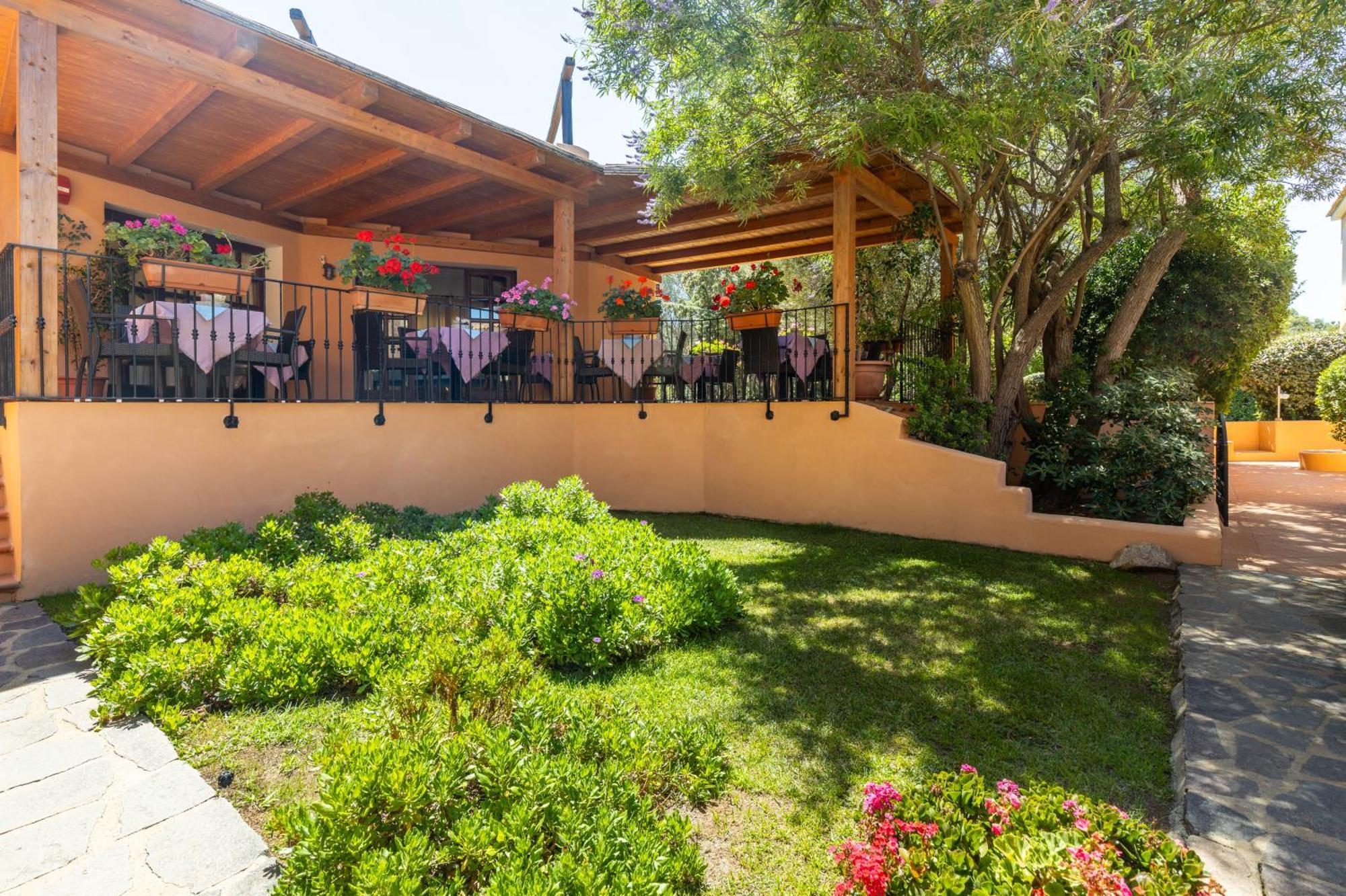 Hotel Piccolo Pevero Porto Cervo Exterior photo